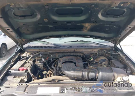 2003 Ford F-150 Lariat/Xl/Xlt z USA, uszkodzony, nr VIN 1FTRX18L13NB27919